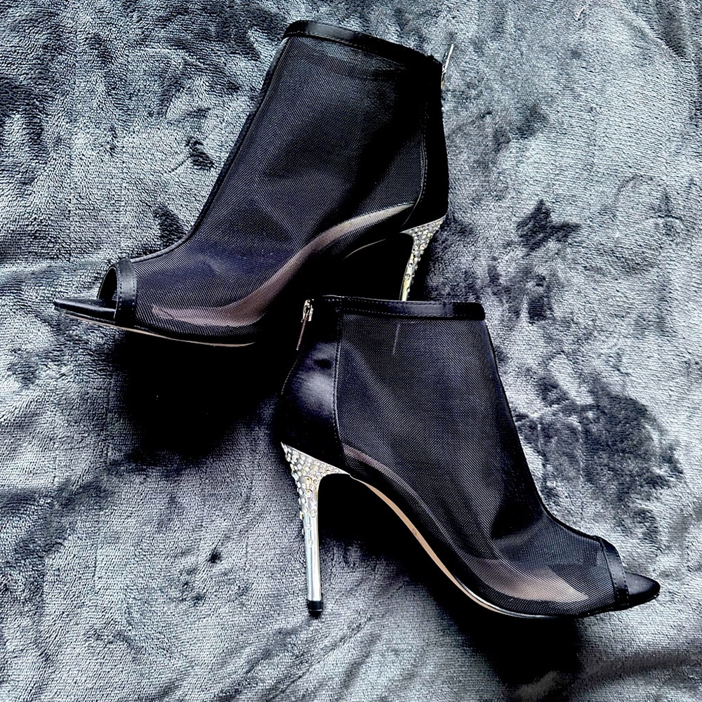 Badgley Mischka jewel black bootie